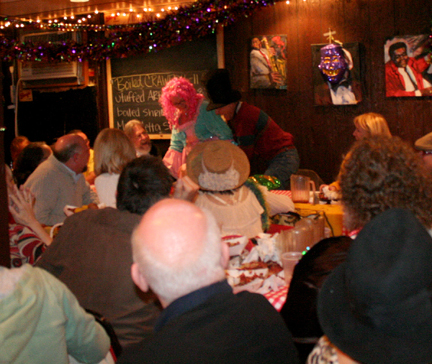 Mardi-Gras-2008-Phunny-Phorty-Phellows-Crawfish-Boil-4727