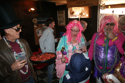 Mardi-Gras-2008-Phunny-Phorty-Phellows-Crawfish-Boil-4793