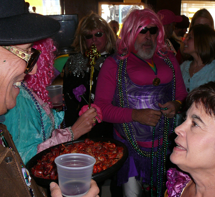 Mardi-Gras-2008-Phunny-Phorty-Phellows-Crawfish-Boil-4793c-hc