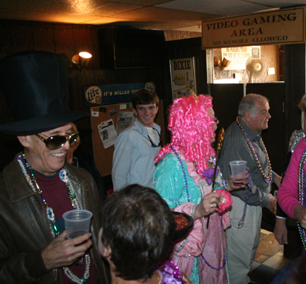 Mardi-Gras-2008-Phunny-Phorty-Phellows-Crawfish-Boil-4794