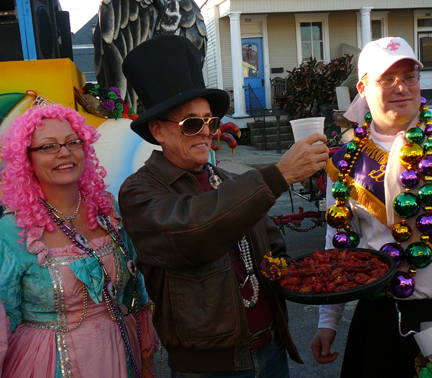 Mardi-Gras-2008-Phunny-Phorty-Phellows-Crawfish-Boil-4825b-hc