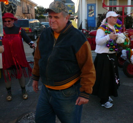 Mardi-Gras-2008-Phunny-Phorty-Phellows-Crawfish-Boil-4834b-hc