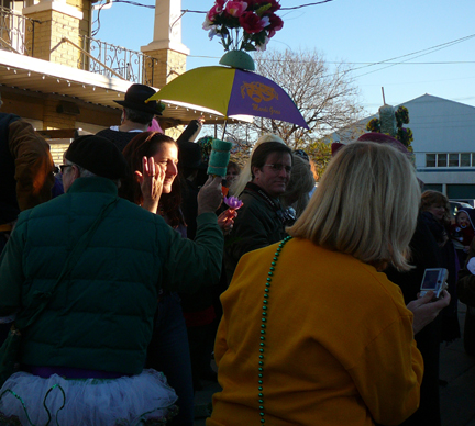 Mardi-Gras-2008-Phunny-Phorty-Phellows-Crawfish-Boil-4839c-hc