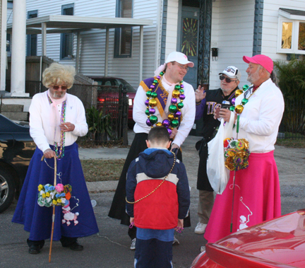 Mardi-Gras-2008-Phunny-Phorty-Phellows-Crawfish-Boil-4842