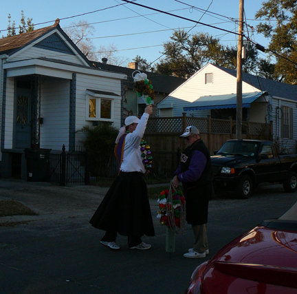 Mardi-Gras-2008-Phunny-Phorty-Phellows-Crawfish-Boil-4863f-hc