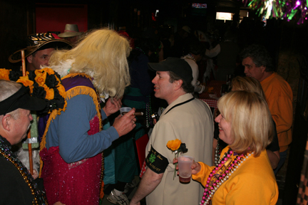 2010-Phunny-Phorty-Phellows-Jefferson-City-Buzzards-Meeting-of-the-Courts-Mardi-Gras-New-Orleans-2000