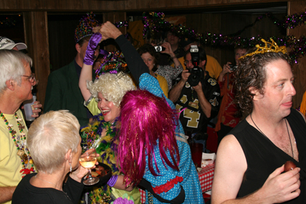 2010-Phunny-Phorty-Phellows-Jefferson-City-Buzzards-Meeting-of-the-Courts-Mardi-Gras-New-Orleans-2030